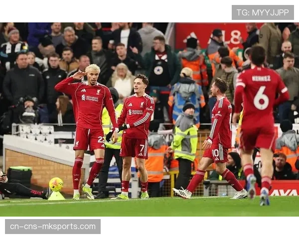 半场战报：纽卡斯尔联2-0领先，两粒进球均来自对方禁区内的反抢